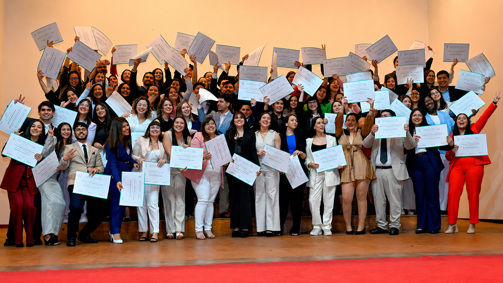 Círculo de honor alumni
